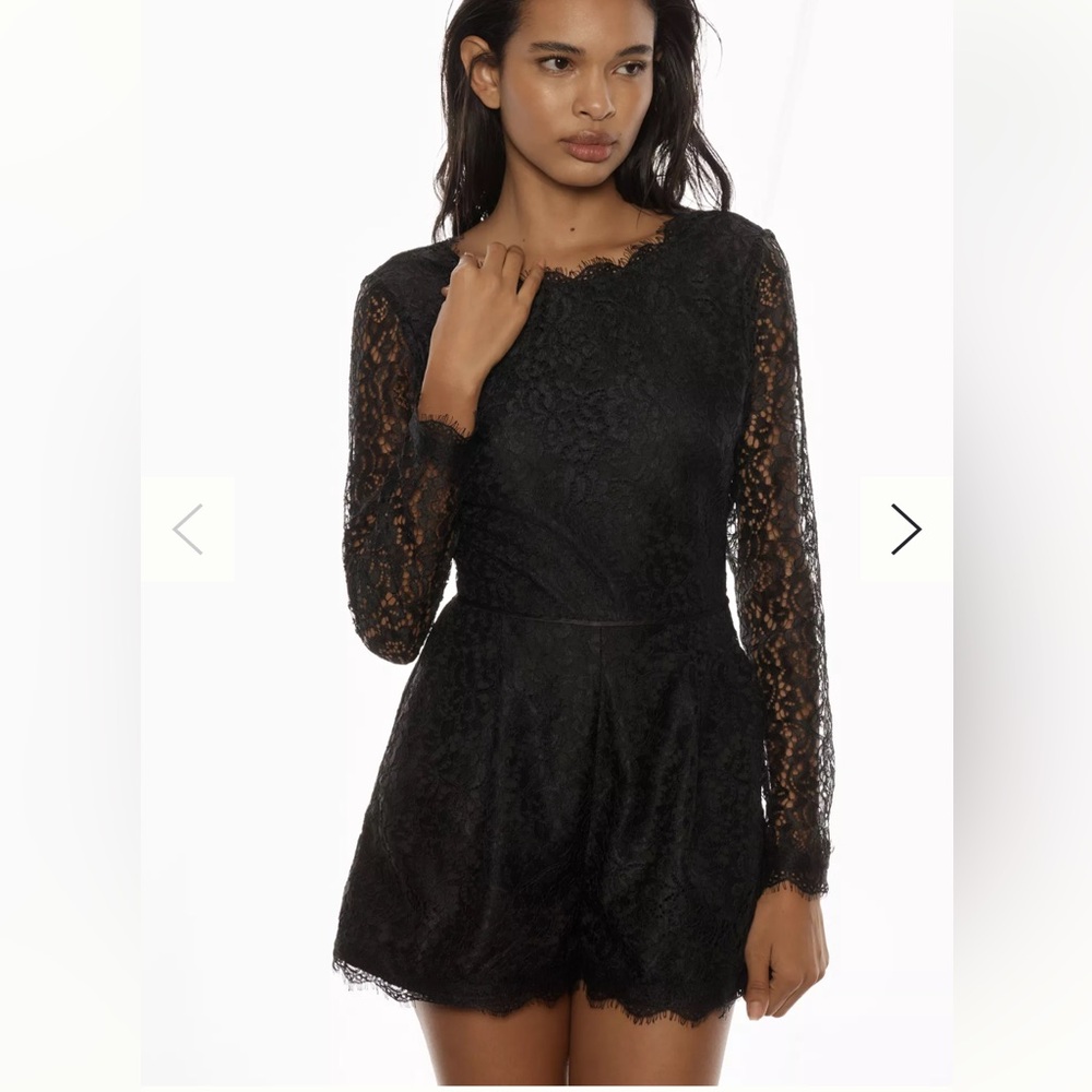 Anthropologie black lace long sleeve romper women’s 12 - NWT $148